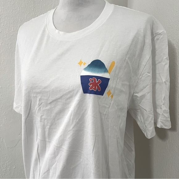 Lechepon Japanese Kakigori Kanji Shaved Ice Dessert Logo Funny Shirt Large NWOT - Picture 3 of 6